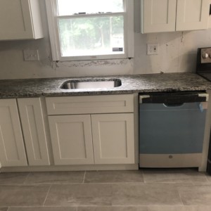 Santa Cecilia LIght Granite