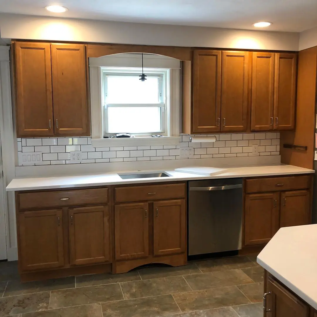 - 4 Granite countertop with subway tile backsplash