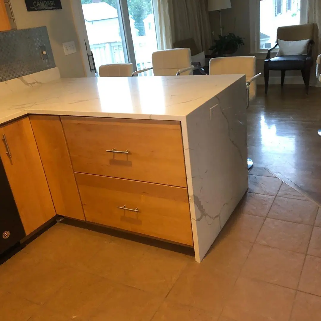 - 5 Marble kitchen island countertop